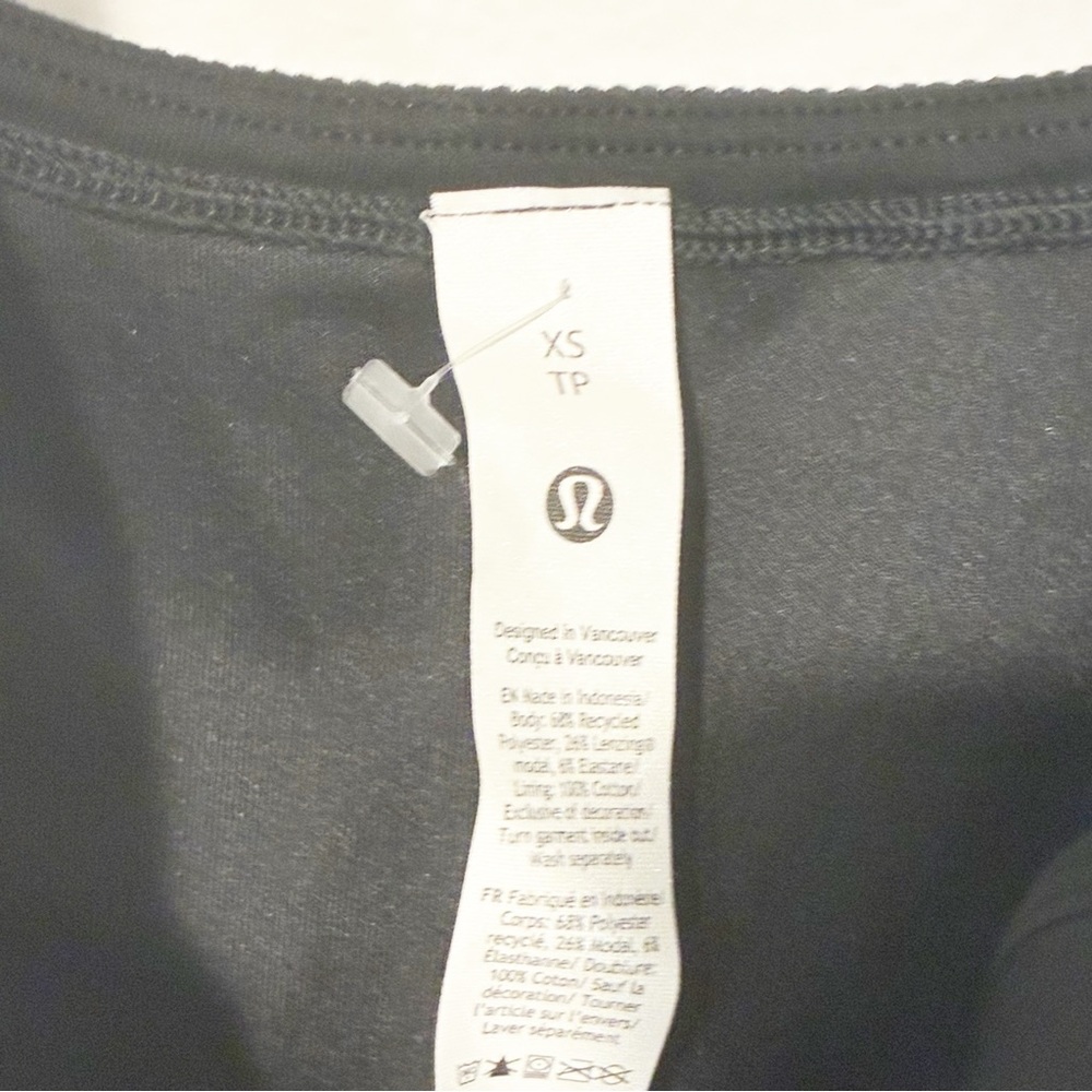 Lululemon Size XS Black Ribbed Softstreme Sweetheart‎ Tank Top - Picture 4 of 6